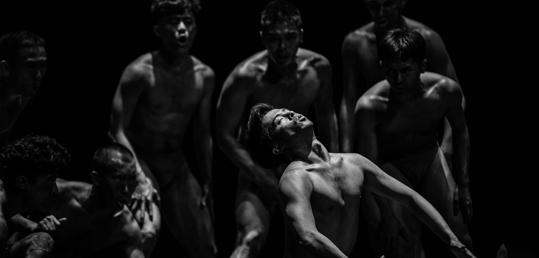 Bulareyaung Dance Company, LUNA, photo Lafun Photography